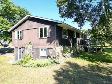 Other - 225 S Lilac, Ishpeming, MI 49849 photo 14 of 16