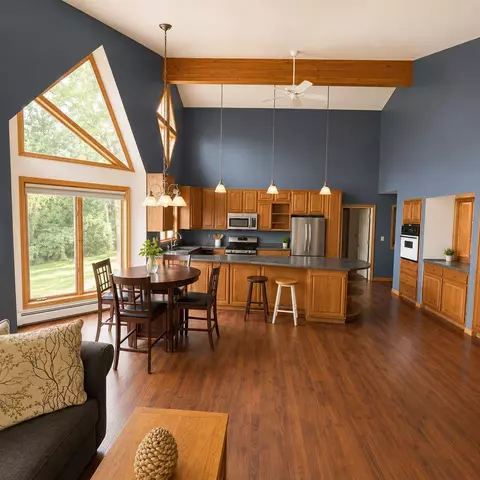 Kitchen - 1140 S Fraser, Kawkawlin, MI 48631 photo 3 of 5
