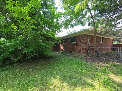 Exterior - 4459 Wickfield, Flint, MI 48507 photo 5 of 7