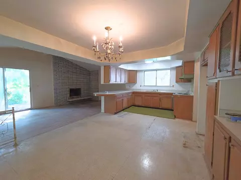 Kitchen - 4459 Wickfield, Flint, MI 48507 photo 1 of 2
