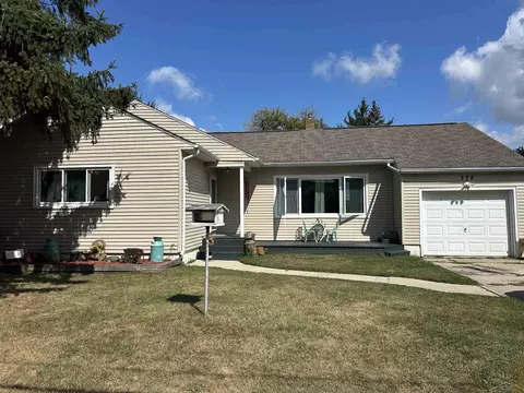 Exterior - 372 E Alice, Merrill, MI 48637 photo 3 of 12