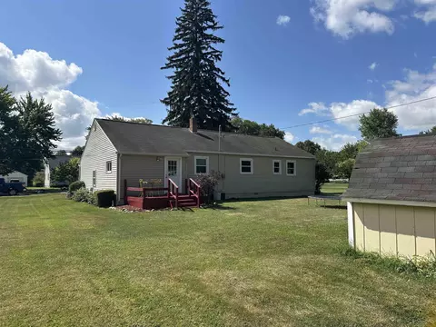 Exterior - 372 E Alice, Merrill, MI 48637 photo 6 of 12