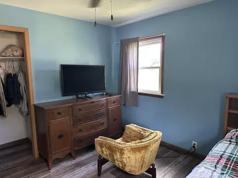 Bedroom - 372 E Alice, Merrill, MI 48637 photo 4 of 6