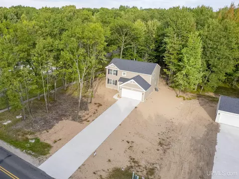View/Area - 39 Tipperary, Gladstone, MI 49837 photo 1 of 6