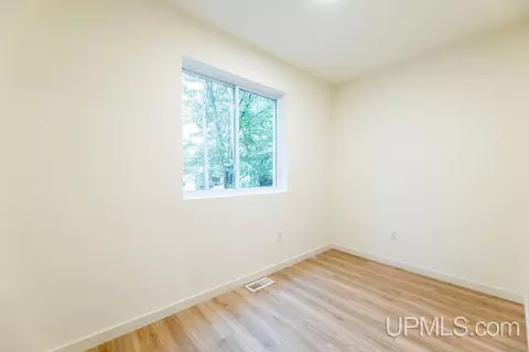 Other - 39 Tipperary, Gladstone, MI 49837 photo 3 of 23