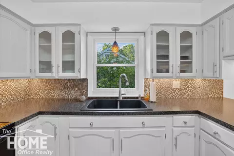 Kitchen - 111 E State, Vernon, MI 48476 photo 2 of 4