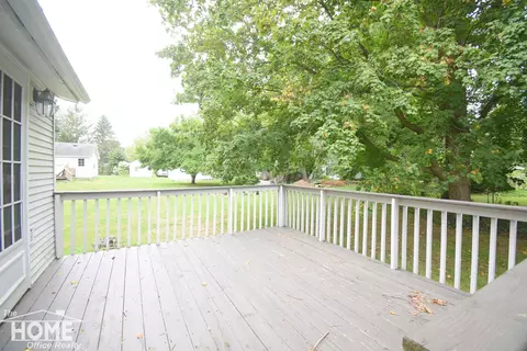 Exterior - 231 Adelaide, Maple Rapids, MI 48853 photo 2 of 3