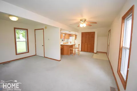 Living - 231 Adelaide, Maple Rapids, MI 48853 photo 4 of 4