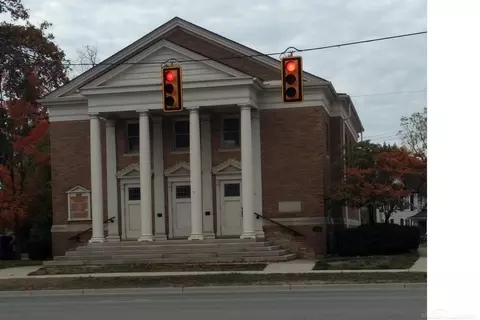 71 S Washington, Oxford, MI 48371