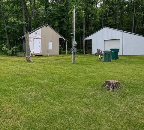 3935 Lapham, Harrison, MI 48625 photo 4