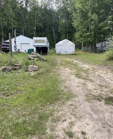 3935 Lapham, Harrison, MI 48625 photo 9