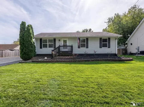 4611 N 3rd, Luna Pier, MI 48157