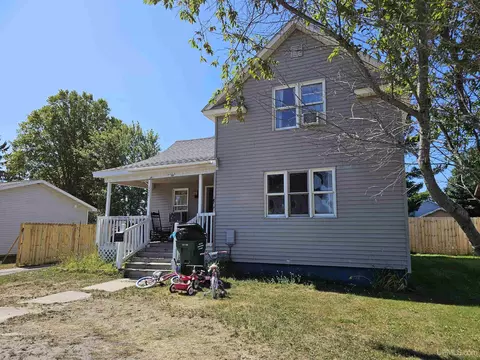 125 N Second, Manistique, MI 49854
