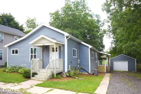 216 N Laing, Laingsburg, MI 48848
