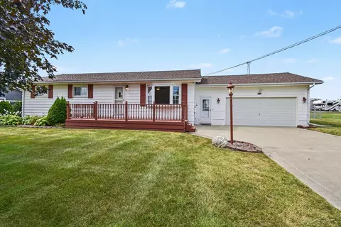 3728 3 Mile, Bay City, MI 48706