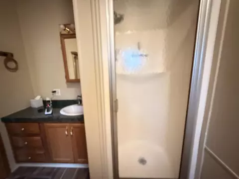 Bath - 2410 E Beatrice, Harrison, MI 48625 photo 6 of 7
