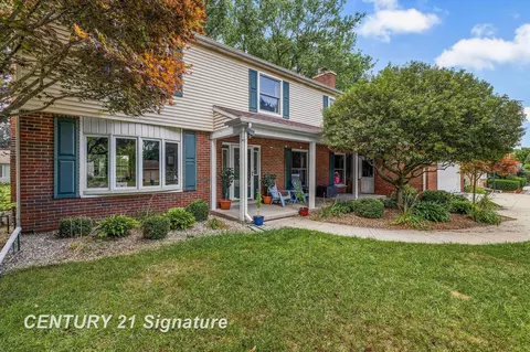 2870 E Nottingham, Saginaw, MI 48603