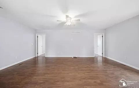 Living - 106 N Talbot, Addison, MI 49220 photo 2 of 2