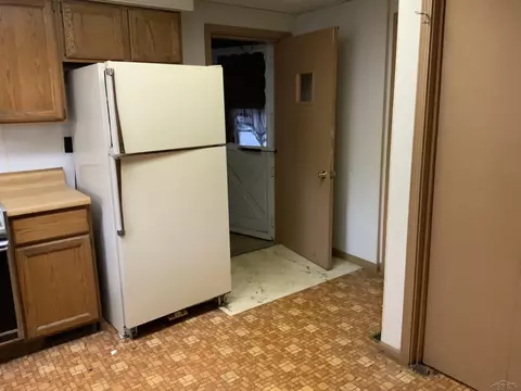 Kitchen - 11620 Maple, Birch Run, MI 48415 photo 3 of 3