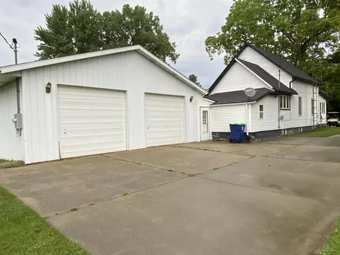 Exterior - 11620 Maple, Birch Run, MI 48415 photo 2 of 4