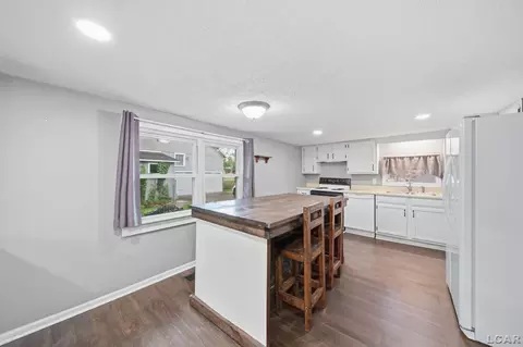 Kitchen - 506 E Logan, Tecumseh, MI 49286 photo 1 of 4