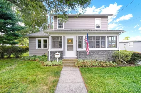 Exterior - 506 E Logan, Tecumseh, MI 49286 photo 2 of 15