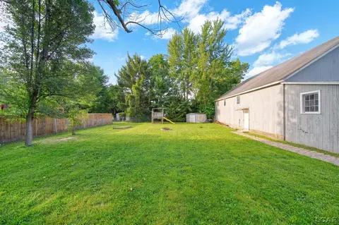 Exterior - 506 E Logan, Tecumseh, MI 49286 photo 7 of 15