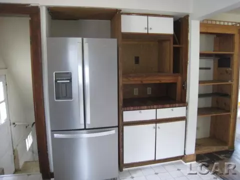 Kitchen - 524 Ormsby, Adrian, MI 49221 photo 1 of 6
