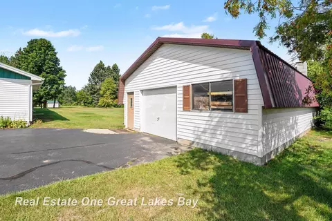 Other - 3822 Worth, Pinconning, MI 48650 photo 8 of 8
