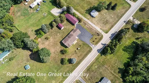 View/Area - 3822 Worth, Pinconning, MI 48650 photo 1 of 3