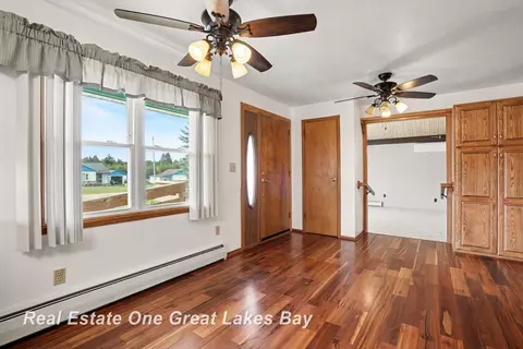 Living - 3822 Worth, Pinconning, MI 48650 photo 1 of 3
