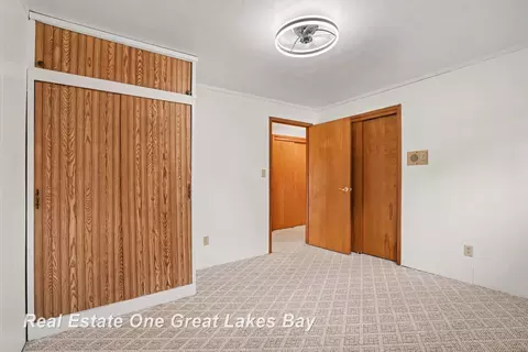 Bedroom - 3822 Worth, Pinconning, MI 48650 photo 2 of 4