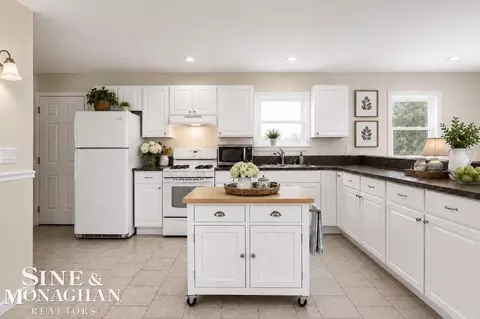 Kitchen - 408 Conley, Algonac, MI 48001 photo 1 of 3