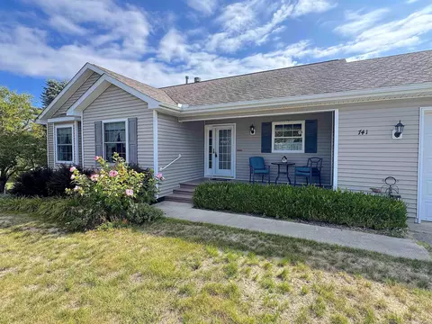 741 S S Crk, Traverse City, MI 49696