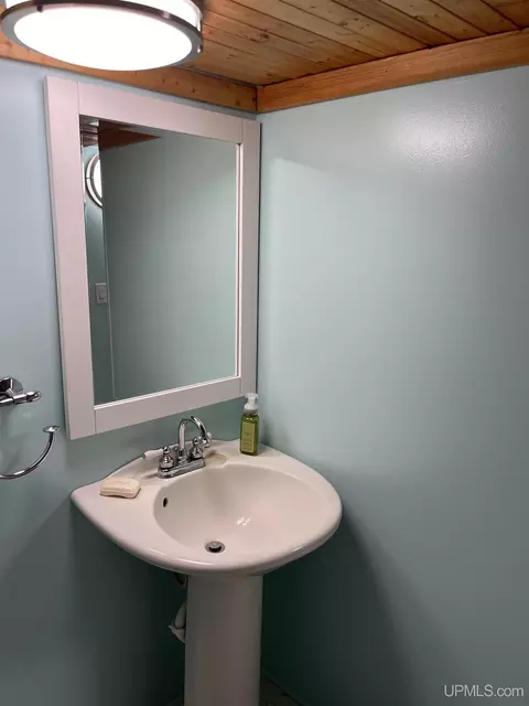 Bath - 1114 N Second, Ishpeming, MI 49849 photo 5 of 6