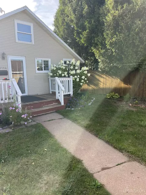 Exterior - 1114 N Second, Ishpeming, MI 49849 photo 4 of 5