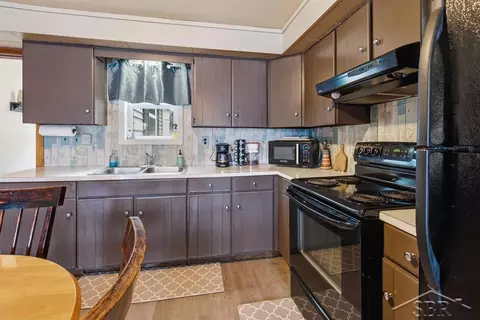 Kitchen - 2909 Chippewa, Lupton, MI 48635 photo 2 of 2