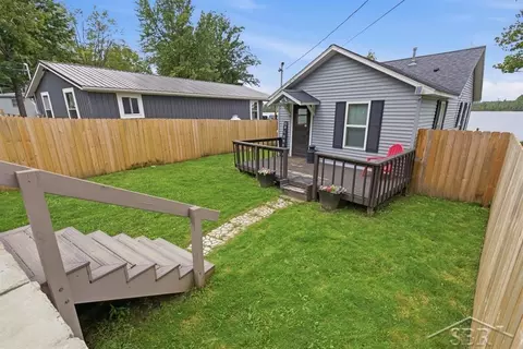 Exterior - 2909 Chippewa, Lupton, MI 48635 photo 4 of 7