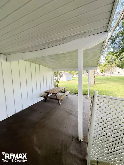 Exterior - 626 S Mckinley, Flushing, MI 48433 photo 6 of 7
