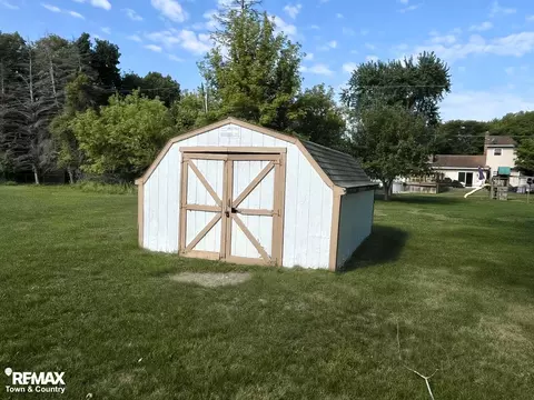 Exterior - 626 S Mckinley, Flushing, MI 48433 photo 7 of 7