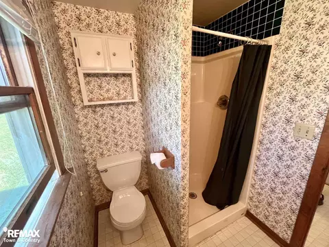 Bath - 626 S Mckinley, Flushing, MI 48433 photo 4 of 4