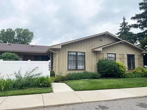 2684 Roundtree, Troy, MI 48083 photo 25
