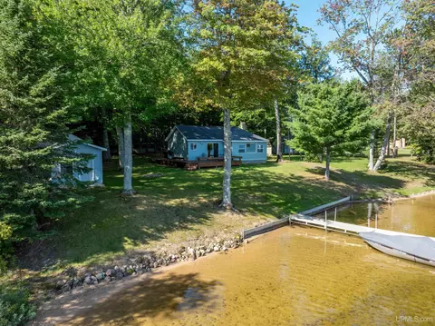 Exterior - n3820 Hayward Road, Munising, MI 49862 photo 14 of 15