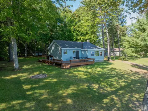 Exterior - n3820 Hayward Road, Munising, MI 49862 photo 13 of 15