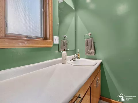 Bath - 1349 W Samaria, Temperance, MI 48182 photo 2 of 2