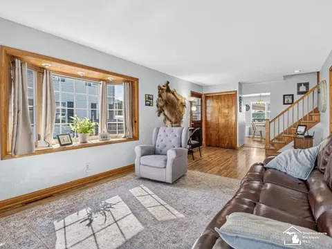 Living - 1349 W Samaria, Temperance, MI 48182 photo 2 of 2