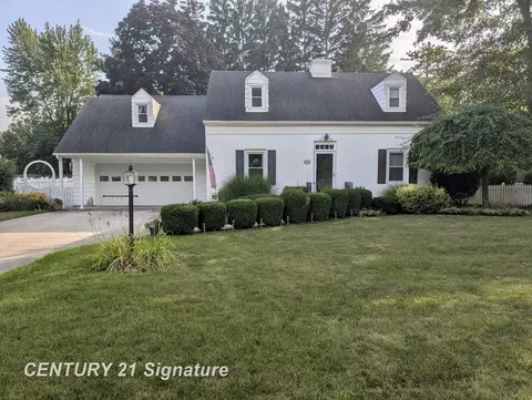 4425 Dirker, Saginaw, MI 48638