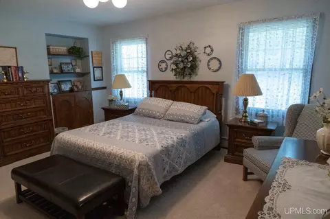Bedroom - 1705 Ellsworth, Ishpeming, MI 49849 photo 7 of 7