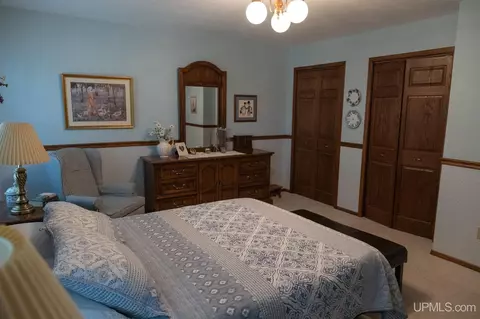 Bedroom - 1705 Ellsworth, Ishpeming, MI 49849 photo 6 of 7