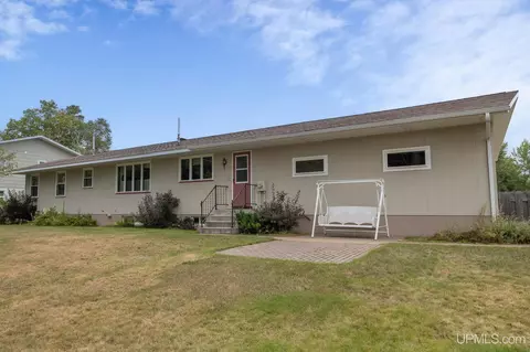Exterior - 1705 Ellsworth, Ishpeming, MI 49849 photo 4 of 13